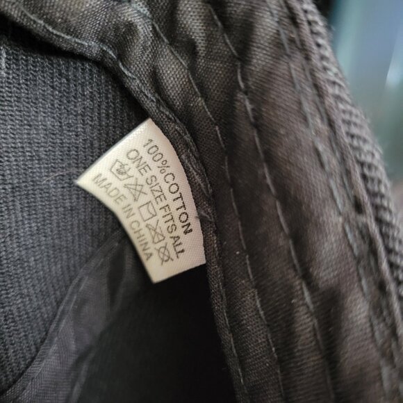 Men s Baseball Trucker Hat Embroidered Eagle Flag Flames USA Patriotic OSFA EUC - Picture 7 of 7